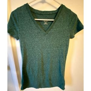 Green Mossimo t shirt